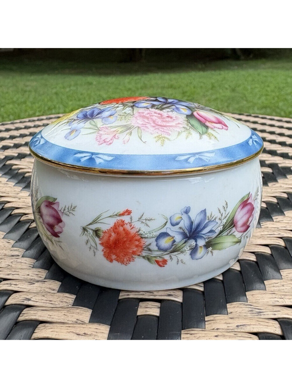 The Danbury Mint Waltz of the Flowers Floral Enchantment Porcelain Music Box